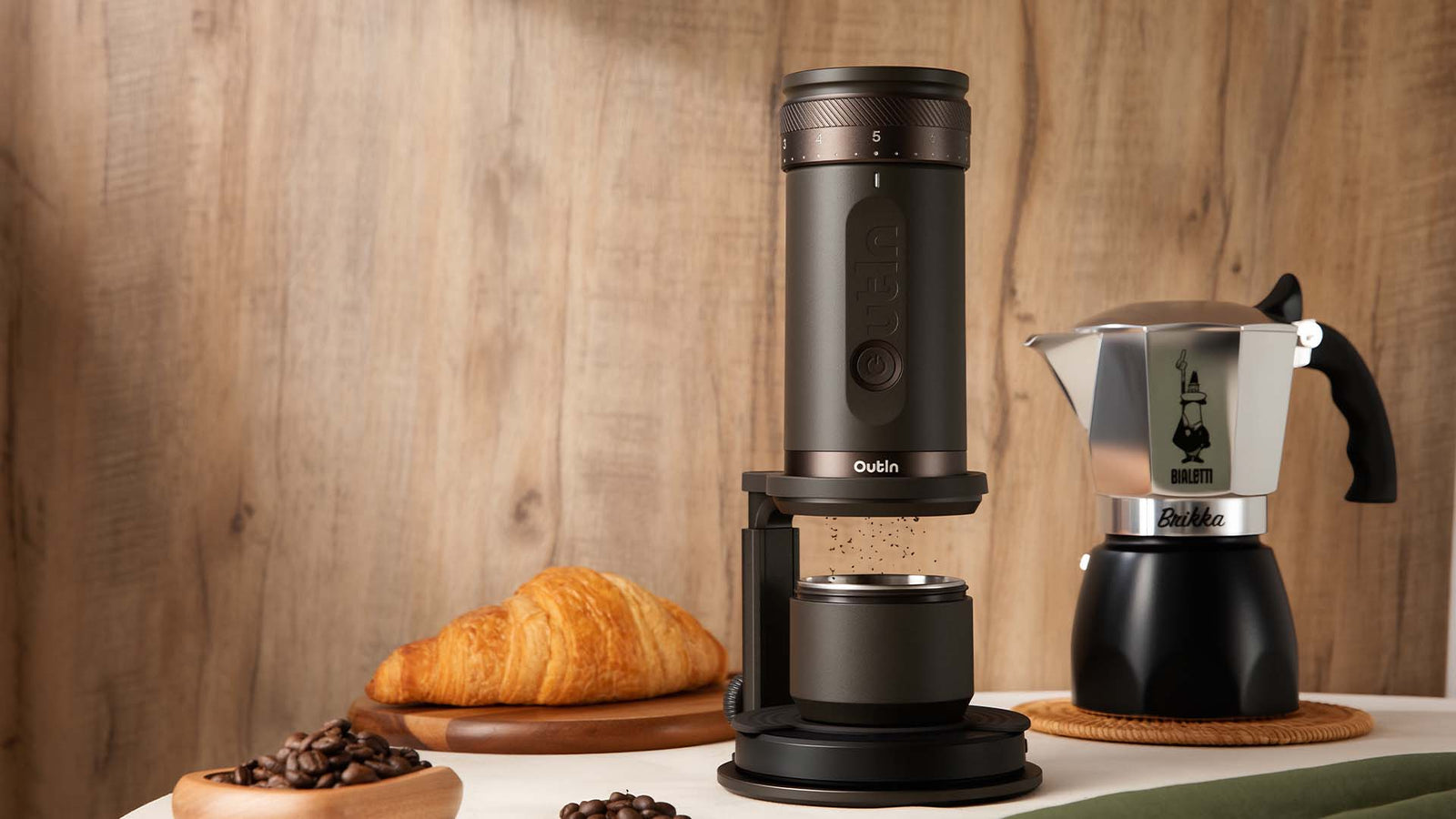 OutIn Fino Portable Electric Coffee Grinder